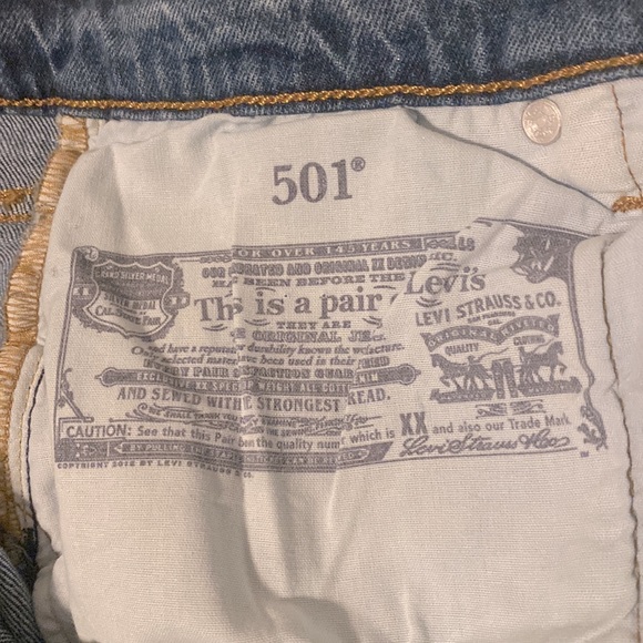 Levi’s 501 •W29 L30• Button Fly •Rib Cage Jean• New/Never Worn - Picture 7 of 8